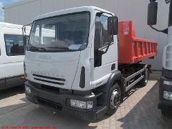 Iveco-EuroCargo-120E18-weiss-rot-210505-01