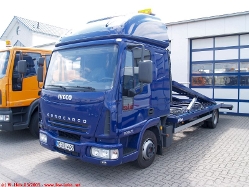 Iveco-EuroCargo-80EL17-blau-210505-01
