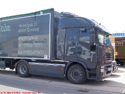 Iveco-Stralis-AS-440S48-hf-gbr-210505-01