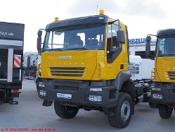 Iveco-Trakker-190T38-gelb-210505-02