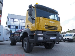 Iveco-Trakker-190T38-gelb-210505-04