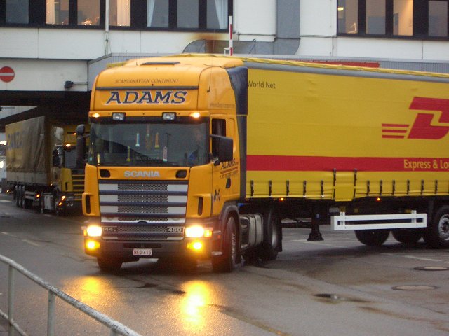 Scania-144-L-460-PLSZ-Adams-(Stober).jpg - Ingo Stober