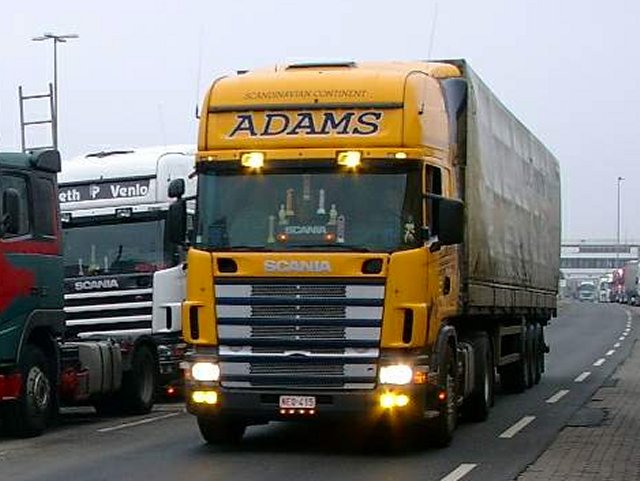 Scania-4er-PLSZ-Adams-Willann-150204-1.jpg - Michael Willann