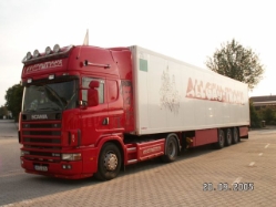 Scania-164-L-580-Allgaeu-Trans-Bach-301005-03