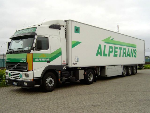 Volvo-FH12-420-Alpetrans-Kleine-Muellhoff-310105-05.jpg - A. Kleine-Mülhoff