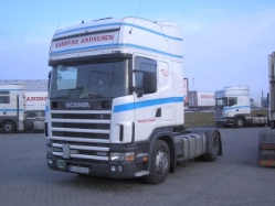 Scania-124-L-420-Andresen-Stober-260406-29