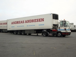 Terberg-Terminal-Truck-Andresen-Stober-240406-02-DK