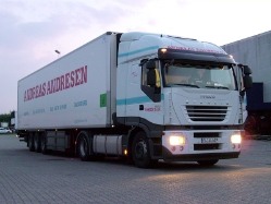 Iveco-Stralis-AS-440-S-42-Andresen-Stober-260208-12