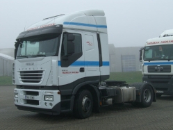 Iveco-Stralis-AS-440-S-42-Stober-290208-01