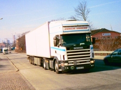 Scania-124-L-420-Andresen-Wihlborg-250904-1