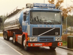 22-Volvo-F12-TASZ-Anhalt-(Wittenburg)