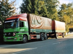 MB-Actros-2540-Ansorge-Bach-280605-01