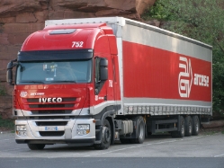 Iveco-Stralis-AS-II-440-S-50-Arcese-Holz-250609-01