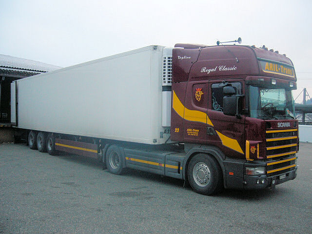 Scania-4er-Aril-Trans-Lutz-110806-03-CH.jpg - Andreas Lutz