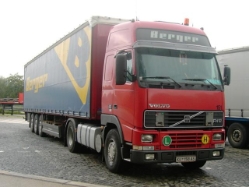 Volvo-FH12-420-Berger-Haselsberger-060604-4