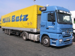 MB-Actros-MP2-1844-Betz-Fitjer-050507-02