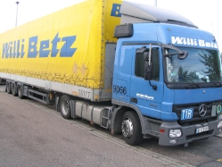 MB-Actros-MP2-1844-Betz-Fitjer-171208-01