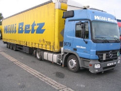 MB-Actros-MP2-1844-Betz-Fitjer-171208-04