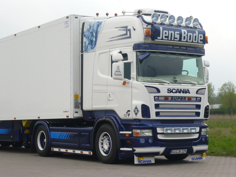 Scania-R-V8-Bode-Schlottmann-300410-03.jpg