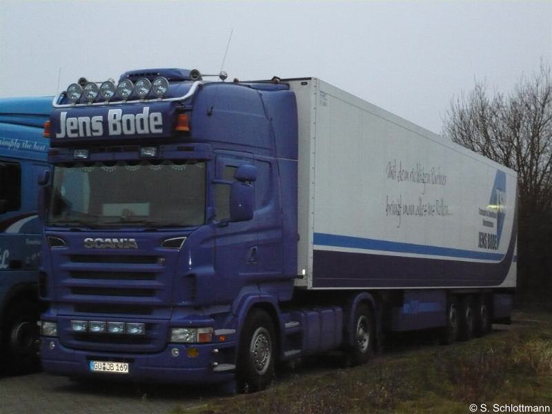 Scania-R-V8-Jens-Bode-Schlottmann-201207-01.jpg