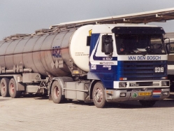 Scania-113-M-380-vdBosch-RElskamp-031205-01