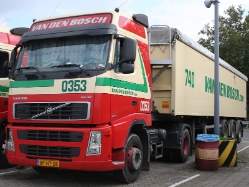 Volvo-FH12-420-vdBosch-Reck-071107-01