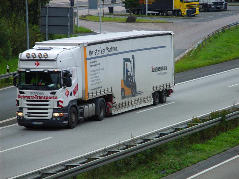 Scania-R-Detmers-Skolaut-241207-01.jpg - Oliver Skolaut