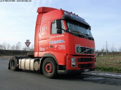 Volvo-FH12-420-Dilissen-030208-01-BE