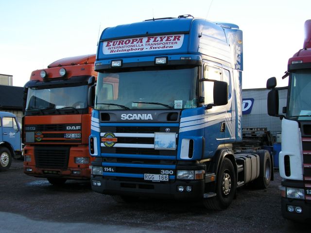 Scania-114-L-380-Europa-Flyer-Wihlborg-040605-04.jpg - Henrik Wihlborg