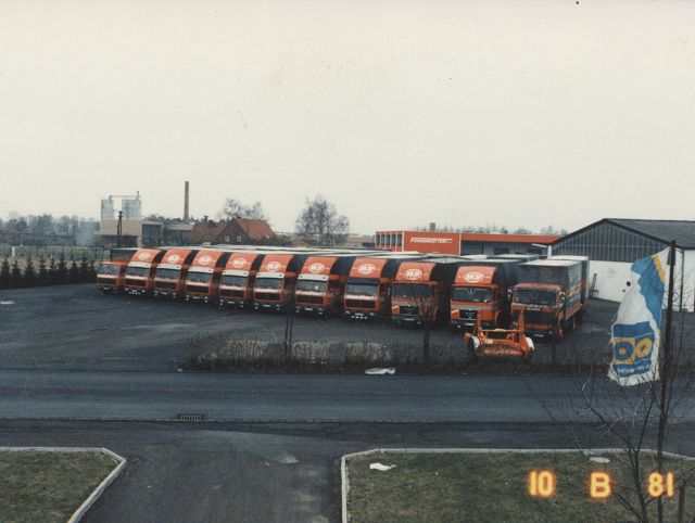 1981-Fuhrpark-Fehrenkoetter-JF-301205-03.jpg
