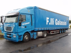 Iveco-Stralis-AS-440S48-Galassini-Holz-110805-02