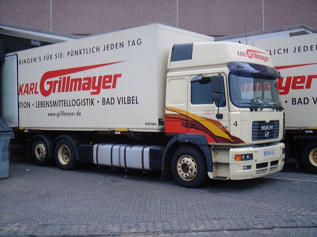 MAN-F2000-Evo-Grillmayer-Strauch-110106-01.jpg - S. Strauch