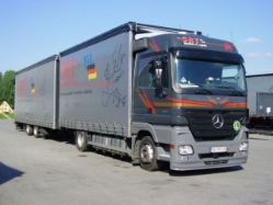 MB-Actros-MP2-GRT-Ventroni-200706-02