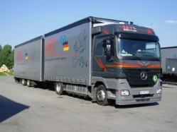 MB-Actros-MP2-GRT-Ventroni-200706-07