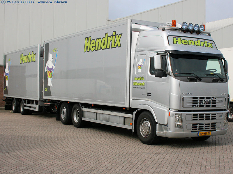 Volvo-FH16-550-Hendrix-010907-01.jpg