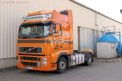 Volvo-FH-440-HH-867-Hollenhorst-040709-03