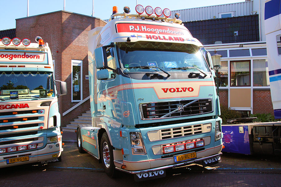 Volvo-FH-480-Hoogendoorn-240509-02.jpg