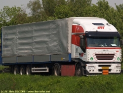 Iveco-Stralis-AS-440S43-IAT-080506-01