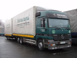 MB-Actros-2543-Intereuropa-Holz-180105-1