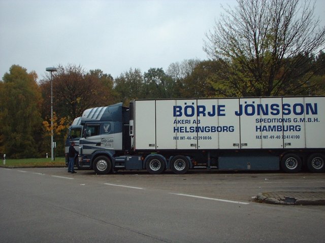 Scania-4er-blau-KUEKOSZ-Joensson-(Stober).jpg - Ingo Stober