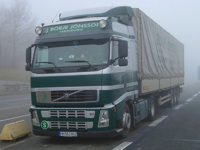 Volvo-FH12-PLSZ-Joensson-(Willann)-2.jpg - Michael Willann