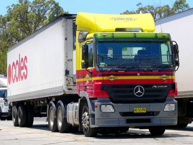 MB-Actros-2644-MP2-Linfox-Voigt-301205-01-AUS.jpg