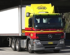 MB-Actros-2644-MP2-Linfox-Voigt-240705-01