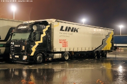 Iveco-Stralis-AS-440-S-45-Link-250210-01