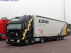 Iveco-Stralis-AS-440-S-45-Link-280808-02