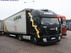 Iveco-Stralis-AS-440-S-45-Link-280808-04