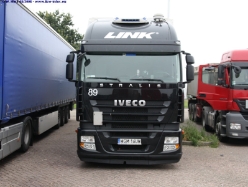 Iveco-Stralis-AS-440-S-45-Link-280808-06