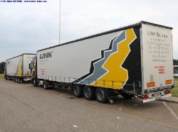 Iveco-Stralis-AS-II-440-S-45-Link-270608-07