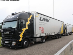 Iveco-Stralis-AS-II-440-S-45-Link-280508-02