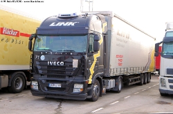 Iveco-Stralis.AS-II-440-S-45-Link-040510-01